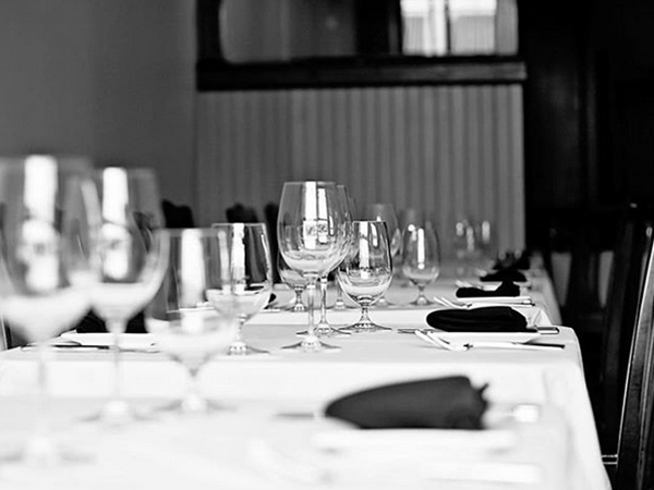 B & W table setting